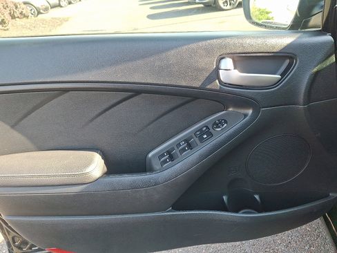 Certified 2018 Kia Forte LX w/ LX Rear Camera Package image 12