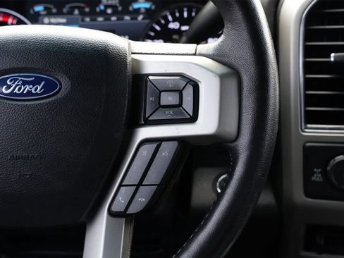 Used 2019 Ford F250 Lariat w/ Lariat Ultimate Package image 11