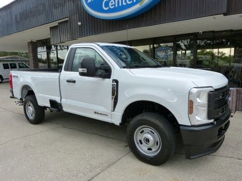 Used 2025 Ford F250 XL w/ XL Driver Assist Package image 5