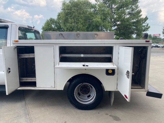Used 2016 Ford F350 XL w/ Power Equipment Group RWD image 9