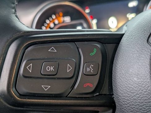 Used 2019 Jeep Wrangler Unlimited Sport S image 25