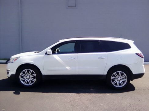 Used 2013 Chevrolet Traverse LT w/ All-Star Edition image 8