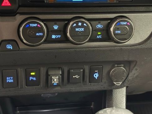 Used 2020 Toyota Tacoma TRD Sport w/ TRD Premium Sport Package image 30