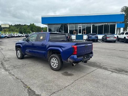 Used 2025 Toyota Tacoma SR5 RWD image 53