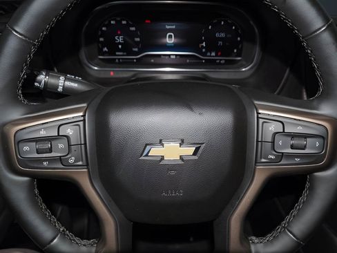 Certified 2024 Chevrolet Tahoe High Country AWD/4WD image 28