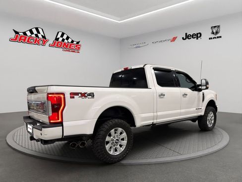 Used 2017 Ford F250 Platinum w/ Platinum Ultimate Package AWD/4WD image 10