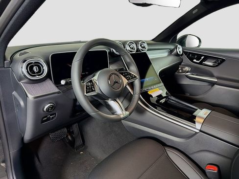 New 2026 Mercedes-Benz GLC 300 4MATIC image 10