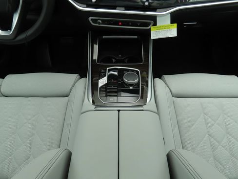 New 2026 BMW X5 sDrive40i w/ Premium Package image 16