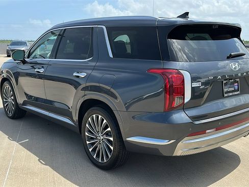 Used 2024 Hyundai Palisade Calligraphy AWD/4WD image 11