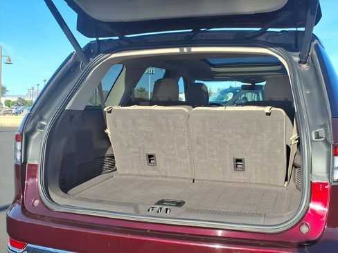 Used 2020 Lincoln Aviator Reserve w/ Equipment Group 202A image 17