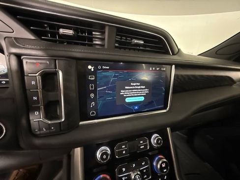 Used 2022 GMC Yukon Denali AWD/4WD image 23