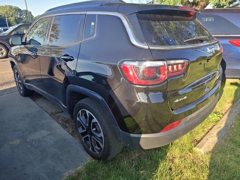 Used 2022 Jeep Compass Limited AWD/4WD image 4