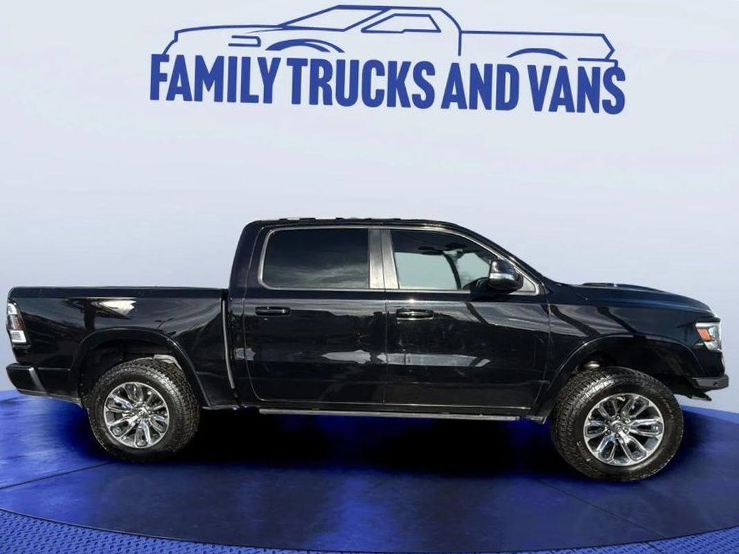 Used 2021 RAM 1500 Laramie w/ Sport Appearance Package AWD/4WD image 5