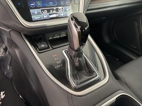 Used 2023 Subaru Outback Limited w/ Tech Package 2 image 19