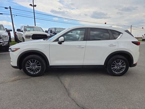 Used 2017 MAZDA CX-5 Touring w/ Preferred Equipment Package image 3