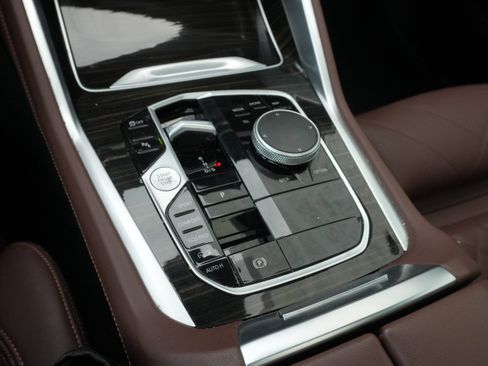 Certified 2025 BMW X6 xDrive40i AWD/4WD image 28
