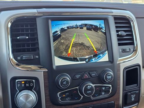 Used 2018 RAM 1500 Laramie AWD/4WD image 28