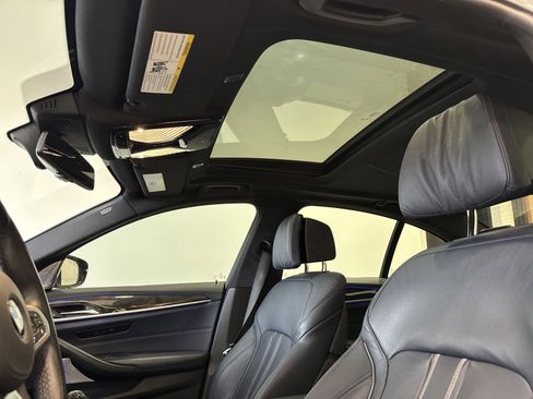 Used 2017 BMW 540i image 17