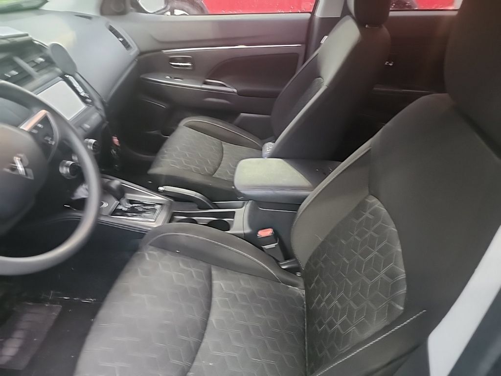 Used 2022 Mitsubishi Outlander Sport AWD image 6