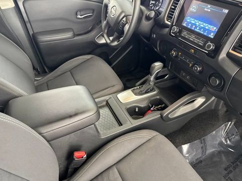 Certified 2022 Nissan Frontier SV RWD image 21