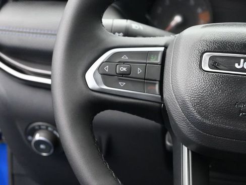 New 2026 Jeep Compass Latitude w/ Sun and Sound Group image 28