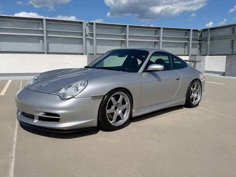Used 2002 Porsche 911 GT3 RS image 12