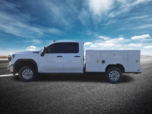 New 2026 GMC Sierra 2500 Pro w/ Convenience Package AWD/4WD image 16