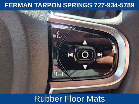 Certified 2023 Volvo XC60 B5 Ultimate w/ Protection Package Premier image 30