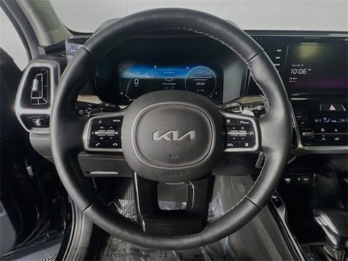 Used 2022 Kia Sorento SX Prestige w/ Rust Color Package image 15