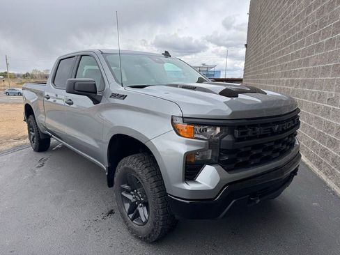 New 2026 Chevrolet Silverado 1500 Custom Trail Boss w/ Dark Appearance Package AWD/4WD image 4