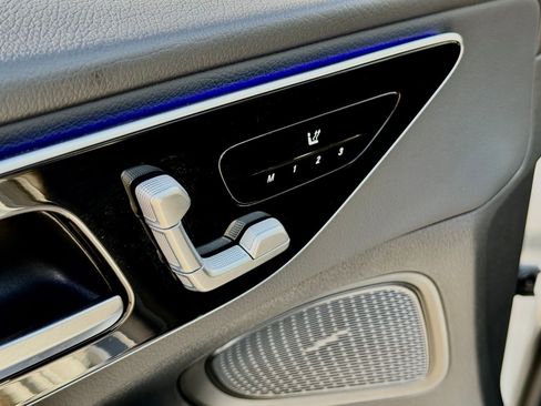 Used 2023 Mercedes-Benz C 300 Sedan image 23