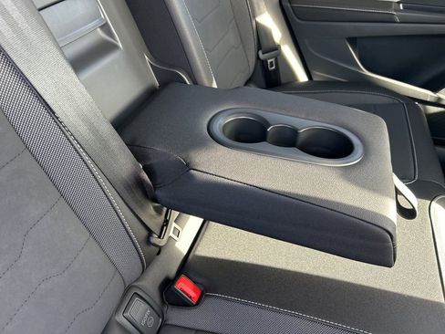 New 2026 Volkswagen Taos SE image 49