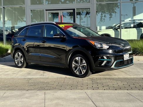 Used 2019 Kia Niro EX Premium image 11