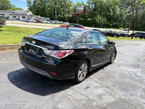 Used 2014 Hyundai Sonata Limited w/ Panoramic Sunroof Package 02 FWD image 5