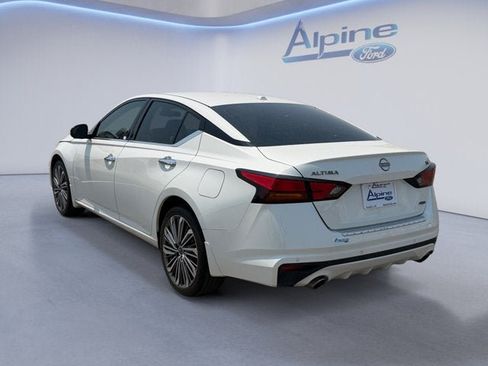 Used 2023 Nissan Altima 2.5 SL AWD/4WD image 3