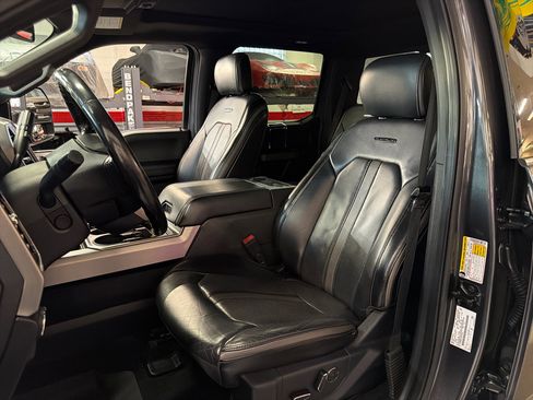 Used 2020 Ford F350 Platinum w/ FX4 Off-Road Package image 15