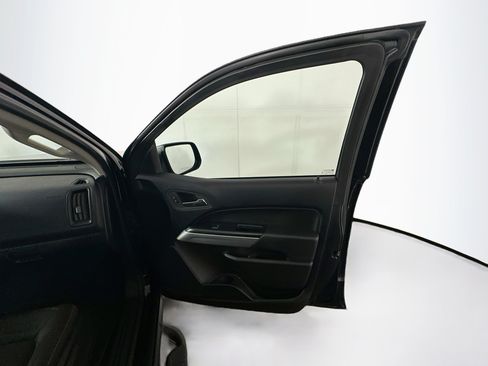 Used 2021 Chevrolet Colorado LT w/ Redline Special Edition RWD image 29