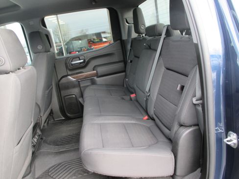 Used 2021 Chevrolet Silverado 1500 RST image 11