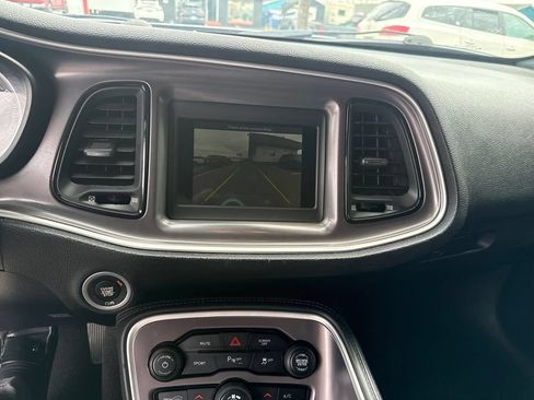 Used 2020 Dodge Challenger R/T RWD image 13