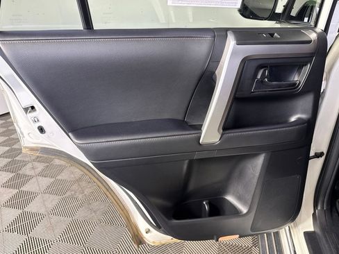 Used 2023 Toyota 4Runner Limited AWD/4WD image 42