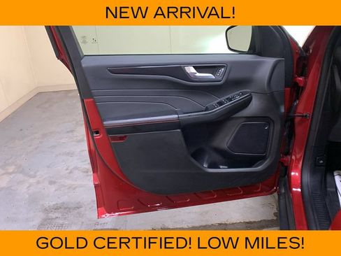 Used 2024 Ford Escape ST-Line w/ Tech Pack #1 AWD/4WD image 24