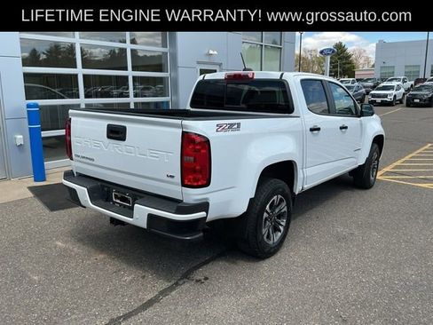 Used 2022 Chevrolet Colorado Z71 AWD/4WD image 7