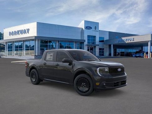 New 2026 Ford Maverick Lobo AWD/4WD image 7