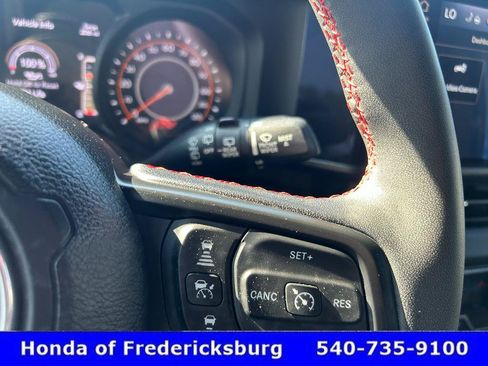 Used 2024 Jeep Wrangler Unlimited Rubicon w/ Safety Group AWD/4WD image 18