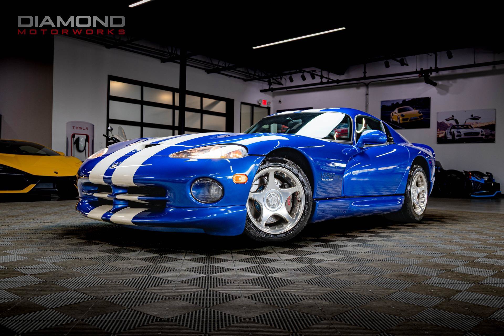 Used 1996 Dodge Viper GTS RWD image 5