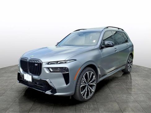 Used 2024 BMW X7 M60i w/ Executive Package AWD/4WD image 3