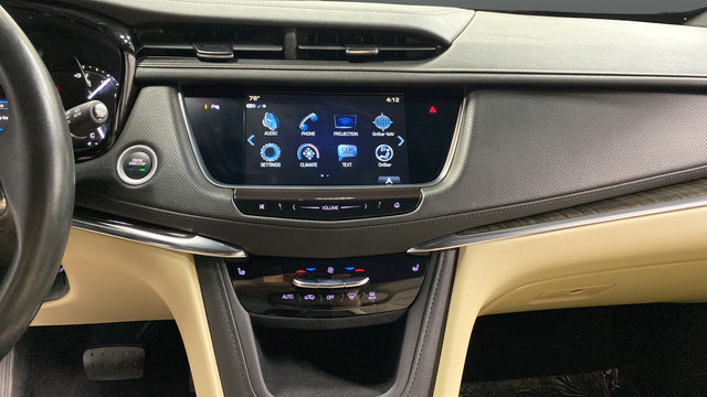 Used 2019 Cadillac XT5 AWD image 11