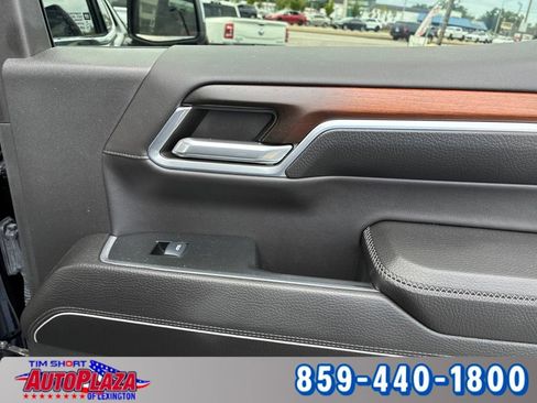 Used 2024 GMC Sierra 1500 Denali AWD/4WD image 21