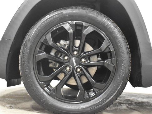 Used 2020 GMC Terrain SLE w/ Elevation Edition FWD image 30