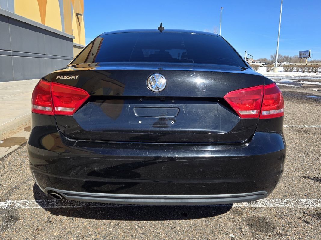 Used 2014 Volkswagen Passat 2.5 S FWD image 5